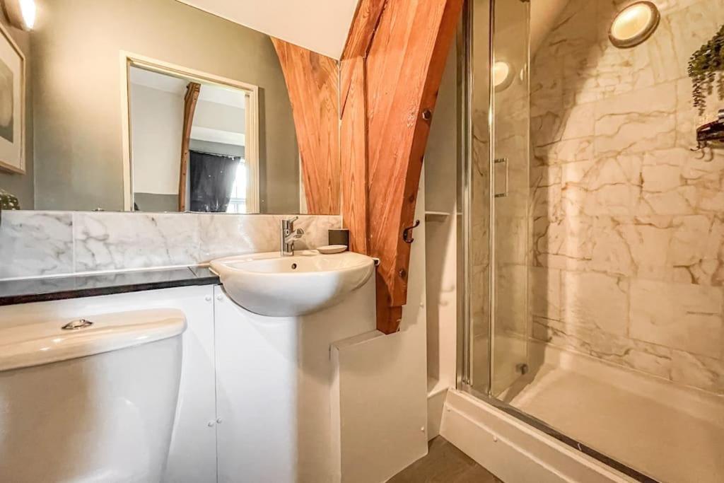 Lofty Apartment In Plymouth Bagian luar foto