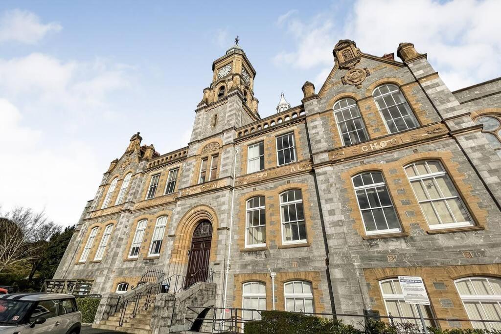 Lofty Apartment In Plymouth Bagian luar foto